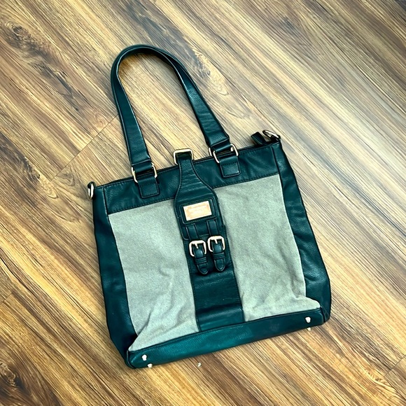 Coco + Carmen Handbags - Coco + Carmen Shoulder Bag